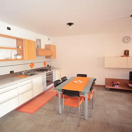 Diffuso Valcellina E Val Vajont In Cimolais Apartamento
