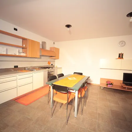 Diffuso Valcellina E Val Vajont In Cimolais Apartamento Basoia