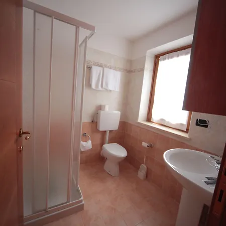 Apartamento Diffuso Valcellina E Val Vajont In Cimolais *