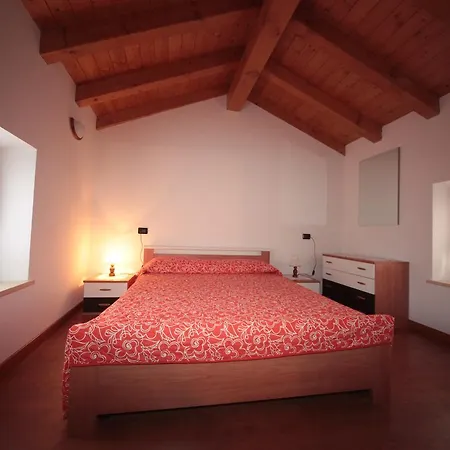 公寓 Diffuso Valcellina E Val Vajont In Cimolais *