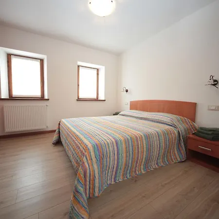 Diffuso Valcellina E Val Vajont In Cimolais Apartmán